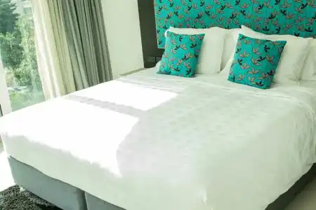 Clover Asoke - 54