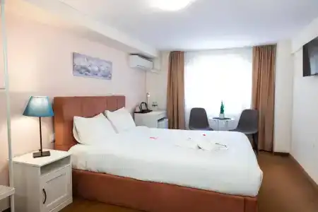 City Plaza Apartments & Rooms - 50