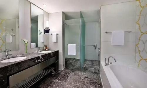 Conrad Abu Dhabi Etihad Towers - 45