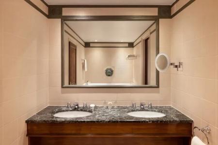 Hôtel Barrière Le Royal Deauville - 86