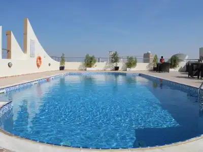 Skylark Apartments - 24