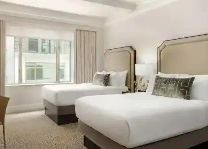 Omni Berkshire Place - 53