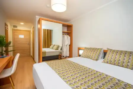 Orbi Palace & Suites - 9