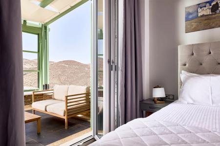 EmGard Suites - 113