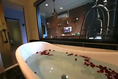 Adagio Bangkok - 45