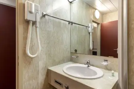 B&B Milano Portello - 12