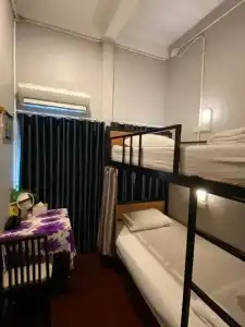 Lemon Siam Hostel Free Breakfast - 47