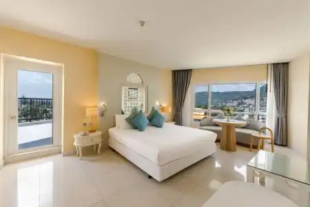 Andaman Embrace Patong - 60