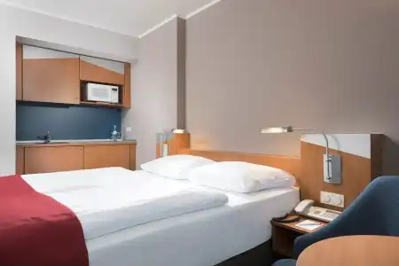 Ramada by Wyndham Hannover - 32