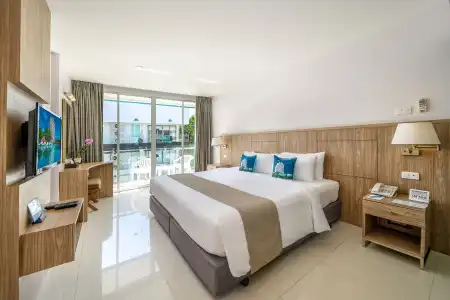 Andaman Beach Suites - 50