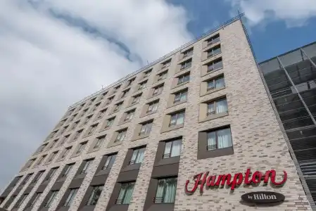 Hampton by Hilton Frankfurt City Centre East - 0