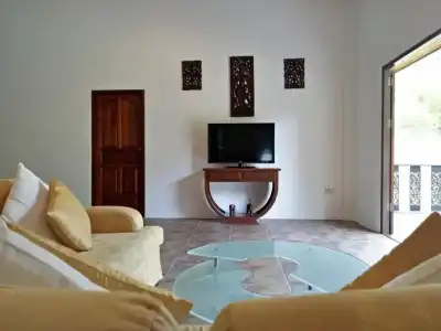 Woodlawn Villas - 11