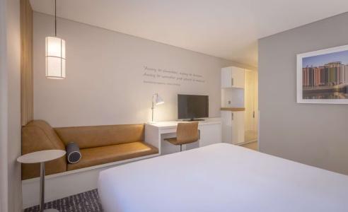 The Morrison Dublin, Curio Collection by Hilton - 3