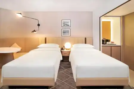 Sheraton Abu Dhabi & Resort - 7