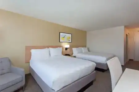 Holiday Inn Los Angeles - LAX Airport by IHG - 40