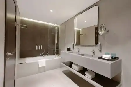 Courtyard by Marriott World Trade Centre - 43
