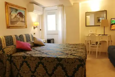 Bougainville Luxury Boutique - 80