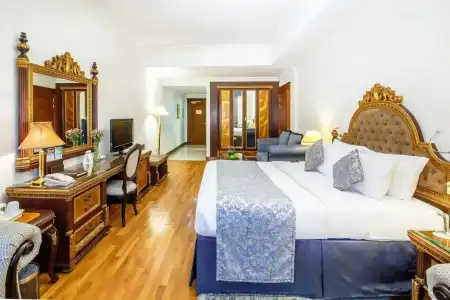 Grand Excelsior - Bur Dubai - 38
