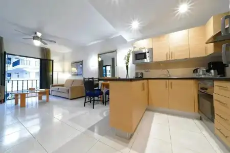 Beverly Hills Heights - 75