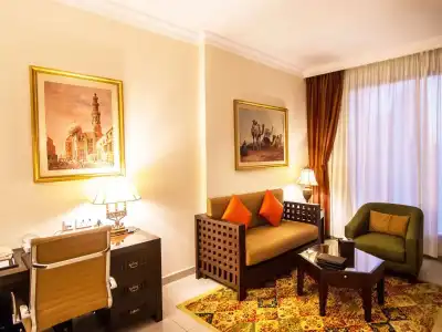 Mercure Dubai Barsha Heights Suites And Apartments - 76