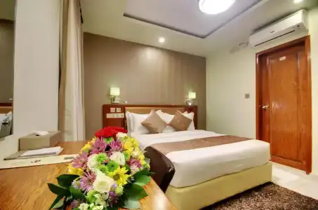 Unima Grand - 12