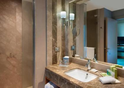 Renaissance Istanbul Polat Bosphorus - 56