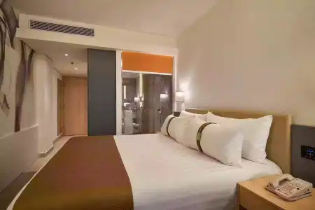 Holiday Inn & Suites Cairo Maadi by IHG - 4