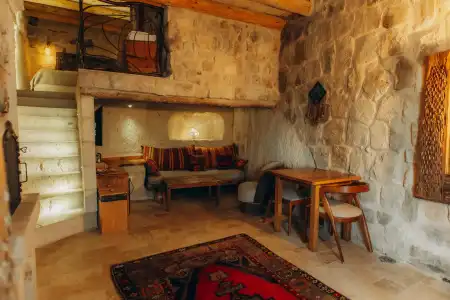 Doda Artisanal Cave +14 adults only - 18