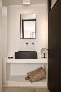 Charisma Suites - 26