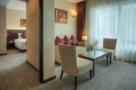 Taragon Residences - 44