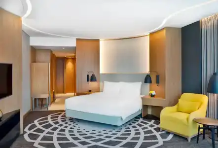 Double Tree by Hilton Dubai Business Bay - 79