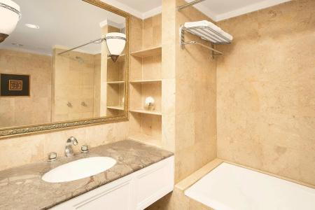 OYO Life 92589 Geusan Ulun Residence - 32