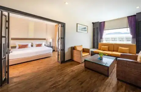 Deevana Plaza Phuket - 57