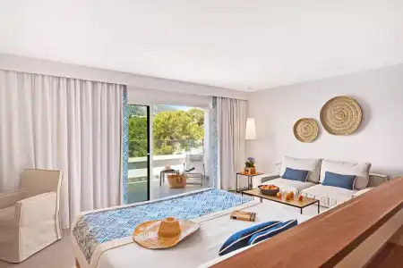 Bahía Suites Camp de Mar - 48