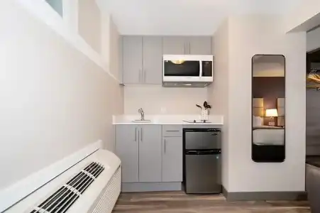 North Vancouver - 22