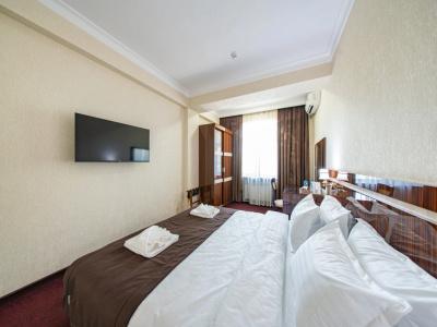 Grand Capital - 35