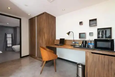 RakYim Siam Sukhumvit 15 - 66