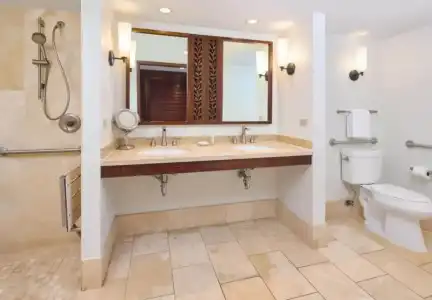 Royal Lahaina Resort & Bungalows - 17