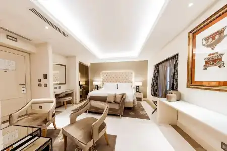 Aleph Rome, Curio Collection by Hilton - 63