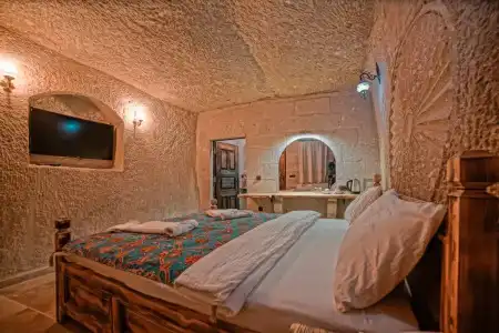 Zeus Cave Suites - 49