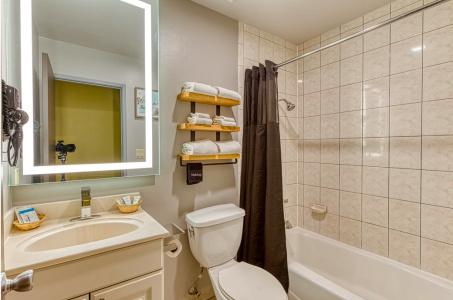 La Mirage Inn - Hollywood - 32