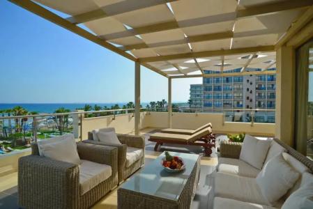 Golden Bay Beach - 62