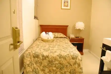 Americana Inn - 16