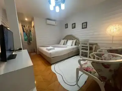 Ban Thungdang Boutique - 1