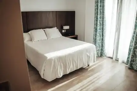 Alba Seleqtta - 29