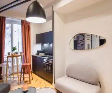 Maisons du Monde & Suites Nantes - 34