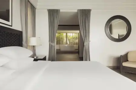 Resort The Pavilions Phuket - 74