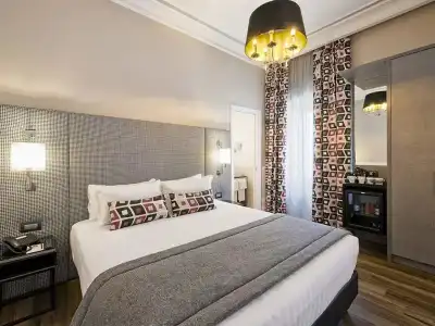 The Independent Suite - 57