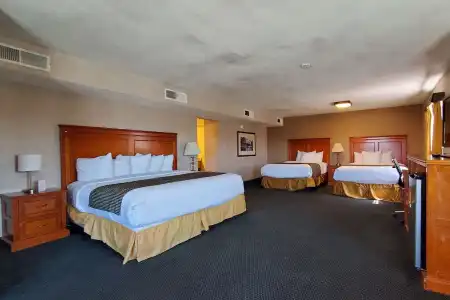 Ramada Flagstaff East - 26