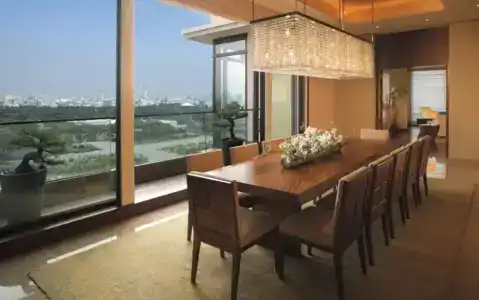 The Peninsula - 75